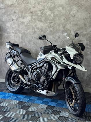TRIUMPH TIGER 1200 XCX 